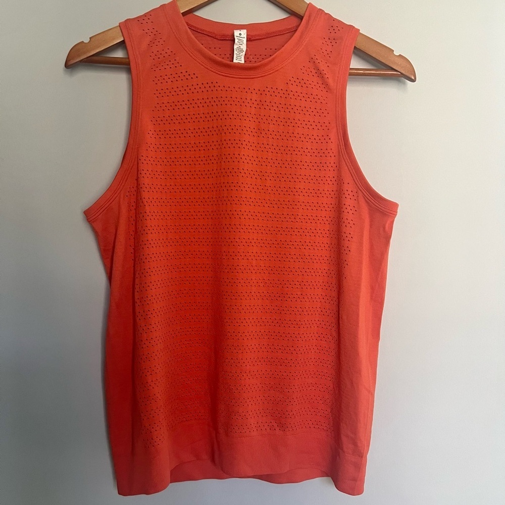 Lululemon Breeze By Muscle Tank II *Squad Brick Size 6
